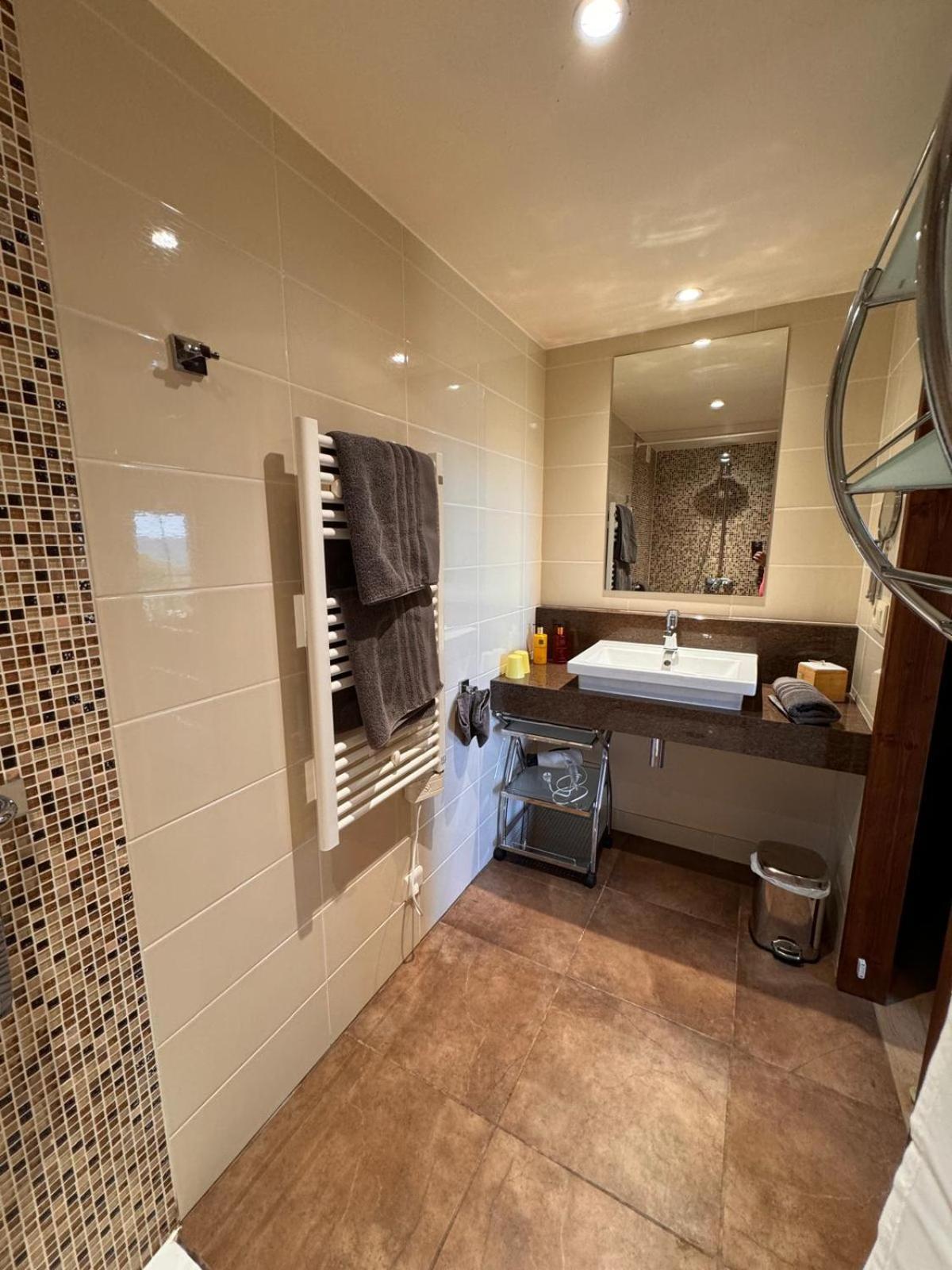 B&B Maison Des Etoiles Chambre D'Hotes Adult Only Verrieres  Екстериор снимка